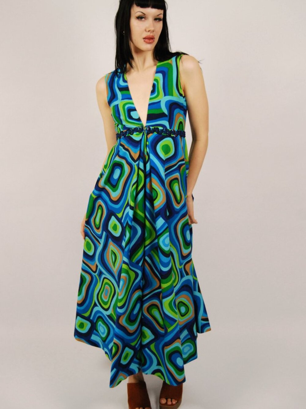 70s Psychedelic Print Maxi Dress (S) small blue green vintage Vogue funky retro